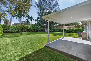 6255 SW 62nd Ct, South Miami, FL 33143 - Photo 11