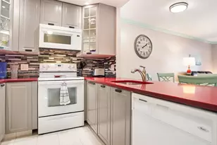 4705 NW 35th St, Lauderdale Lakes, FL 33319 - Photo 1