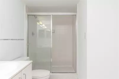 3300 NE 192nd St #516, Aventura, FL 33180 - Photo 9
