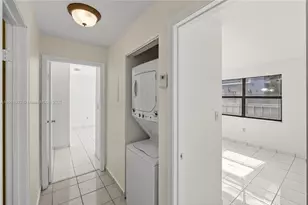 13675 SW 62nd St, Miami, FL 33183 - Photo 11