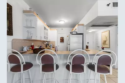 100 Lincoln Rd #423, Miami Beach, FL 33139 - Photo 11