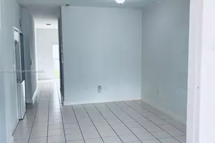 1663 SE 29th St, Homestead, FL 33035 - Photo 3