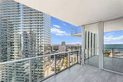851 NE 1st Ave #2811, Miami, FL 33132 - Photo 15