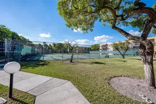 8415 SW 107th Ave, Miami, FL 33173 - Photo 31