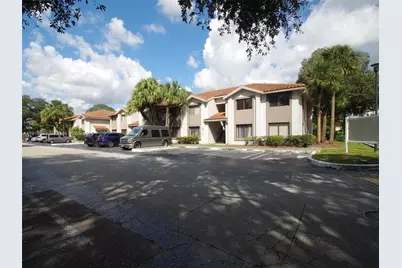 8321 Coral Lake Dr #8321, Coral Springs, FL 33065 - Photo 1