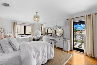 5860 Pine Tree Dr, Miami Beach, FL 33140 - Photo 35