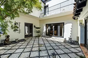 5860 Pine Tree Dr, Miami Beach, FL 33140 - Photo 23