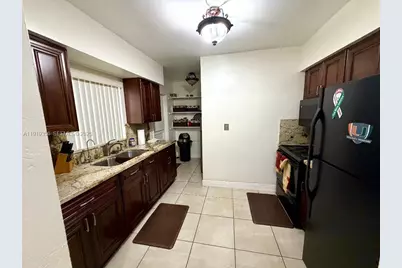 16130 NW 28th Ct, Miami Gardens, FL 33054 - Photo 7