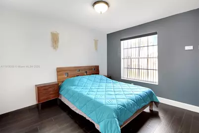 6122 NW 181st Terr Cir W, Hialeah, FL 33015 - Photo 15