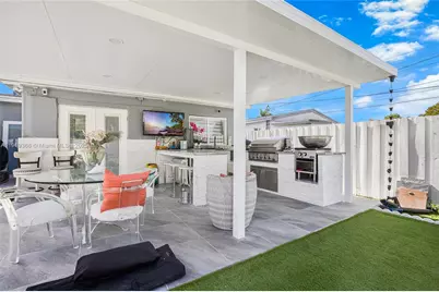 709 NW 14th St, Homestead, FL 33030 - Photo 23