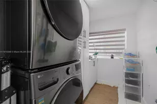 709 NW 14th St, Homestead, FL 33030 - Photo 15