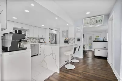 709 NW 14th St, Homestead, FL 33030 - Photo 7