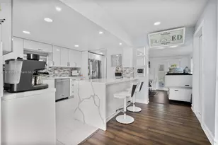 709 NW 14th St, Homestead, FL 33030 - Photo 7