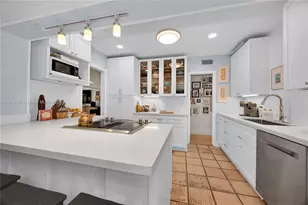 6301 Coral Lake Dr, Miami, FL 33155 - Photo 7