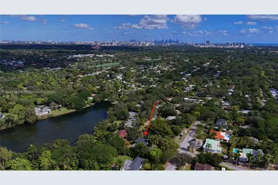 6301 Coral Lake Dr, Miami, FL 33155 - Photo 39