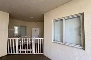 10720 NW 66th St, Doral, FL 33178 - Photo 37