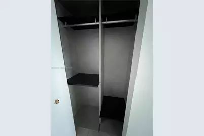 55 SW 9th St #3406, Miami, FL 33130 - Photo 13