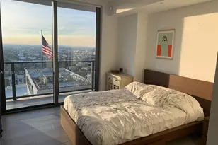 55 SW 9th St, Miami, FL 33130 - Photo 9