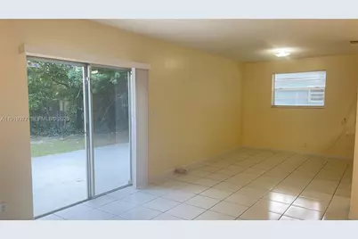 2444 Raleigh St, Hollywood, FL 33020 - Photo 3