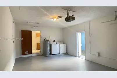 2444 Raleigh St, Hollywood, FL 33020 - Photo 15