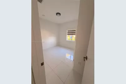 17334 SW 303rd St, Homestead, FL 33030 - Photo 7