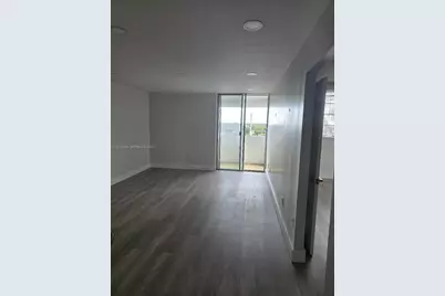 5050 NW 7th St #504, Miami, FL 33126 - Photo 9