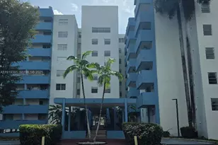 5050 NW 7th St, Miami, FL 33126 - Photo 1