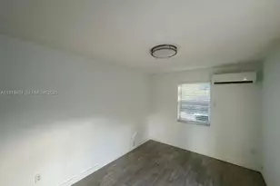 1150 SW 22nd St, Miami, FL 33129 - Photo 7