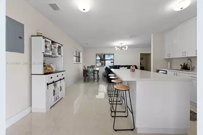 1562 NW 8th Ave, Homestead, FL 33030 - Photo 9