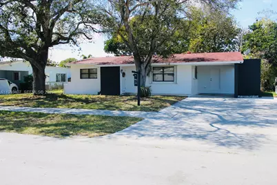 1562 NW 8th Ave, Homestead, FL 33030 - Photo 3