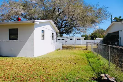 1562 NW 8th Ave, Homestead, FL 33030 - Photo 23