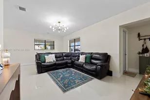 1562 NW 8th Ave, Homestead, FL 33030 - Photo 11