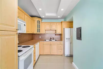 2025 NE 164th St #907, North Miami Beach, FL 33162 - Photo 11