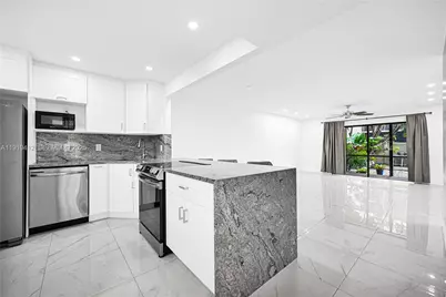 132 S Cypress Rd #518, Pompano Beach, FL 33060 - Photo 7
