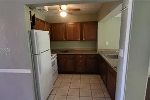 1310 NE 143rd St, North Miami, FL 33161 - Photo 15