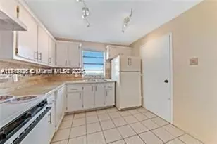 2025 NE 164th St, North Miami Beach, FL 33162 - Photo 13