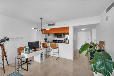 1800 N Bayshore Dr #3304, Miami, FL 33132 - Photo 7
