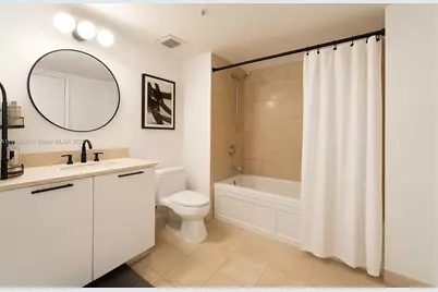 1800 N Bayshore Dr #3304, Miami, FL 33132 - Photo 11