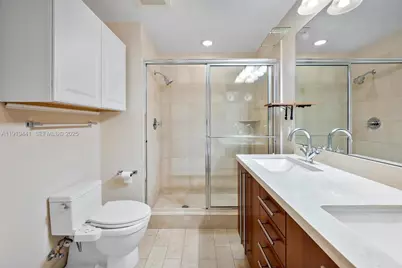 79 SW 12th St #4004S, Miami, FL 33130 - Photo 17