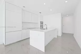 700 NE 24th St, Miami, FL 33137 - Photo 5