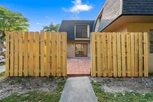 14201 SW 94th Cir Ln, Miami, FL 33186 - Photo 3