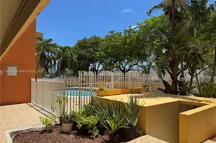 1851 NE 168th St, North Miami Beach, FL 33162 - Photo 23
