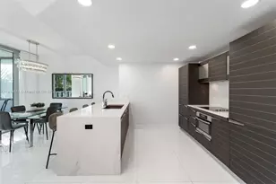 200 Biscayne Blvd Way, Miami, FL 33131 - Photo 3