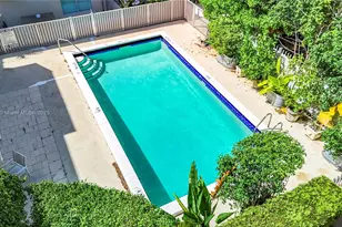 651 NE 60th St, Miami, FL 33137 - Photo 29