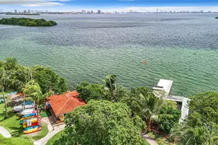 651 NE 60th St, Miami, FL 33137 - Photo 39