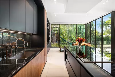 1202 NE 93rd St, Miami Shores, FL 33138 - Photo 17