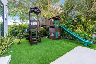 1202 NE 93rd St, Miami Shores, FL 33138 - Photo 49