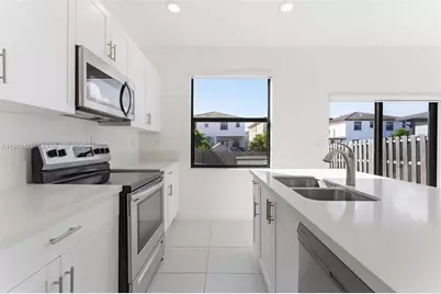 25266 SW 107th Ave, Homestead, FL 33032 - Photo 15