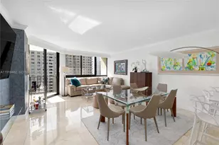 520 Brickell Key Dr, Miami, FL 33131 - Photo 11