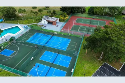 7051 Environ Blvd #436, Lauderhill, FL 33319 - Photo 25